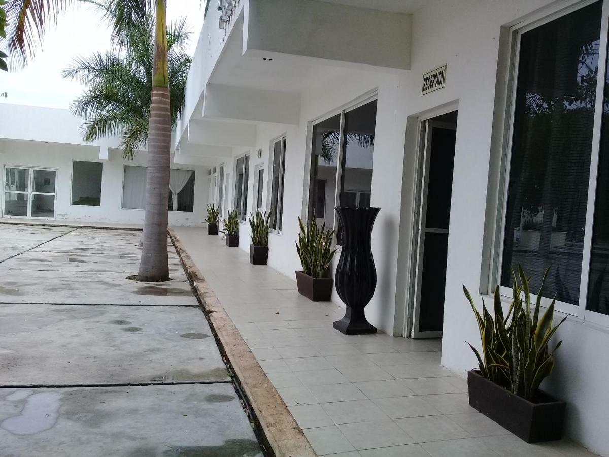 Hotel 41 Valladolid المظهر الخارجي الصورة