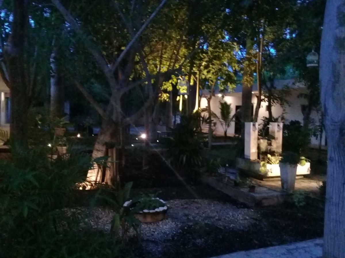 Hotel 41 Valladolid المظهر الخارجي الصورة