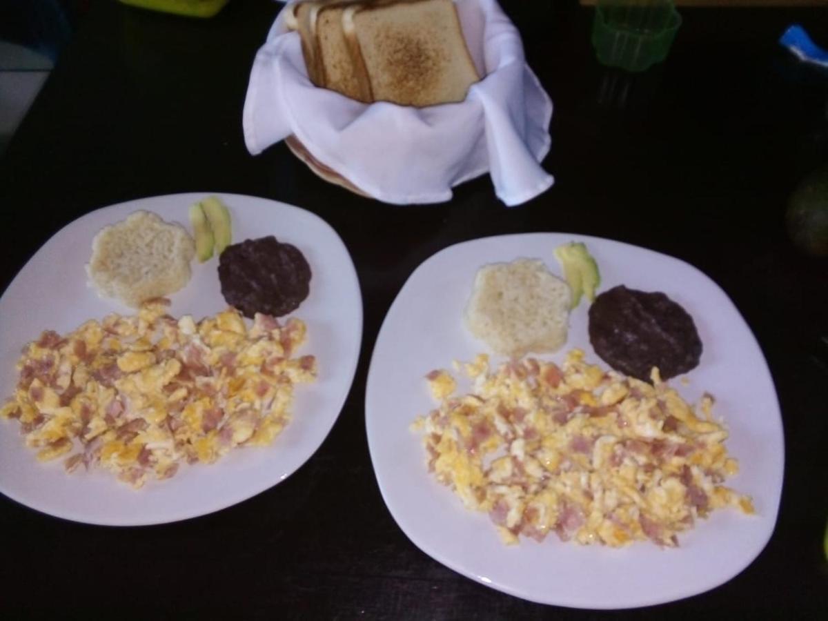 Hotel 41 Valladolid المظهر الخارجي الصورة